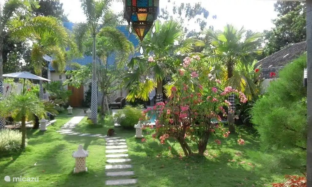 schönen grünen Garten