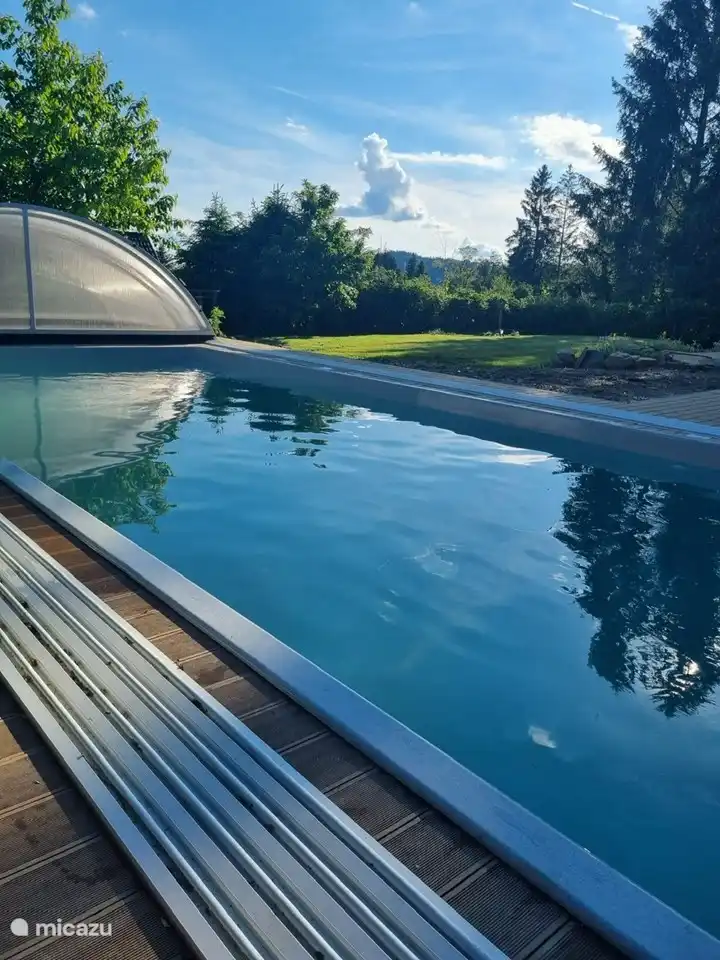 Großer privater Pool 1-5 bis 1-10