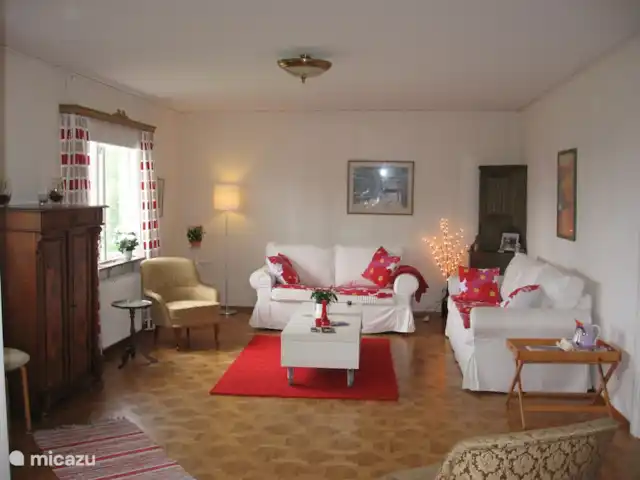 La casa Blanca en Suecia, Västergötland, Vegby - casa vacacional Sala de estar.