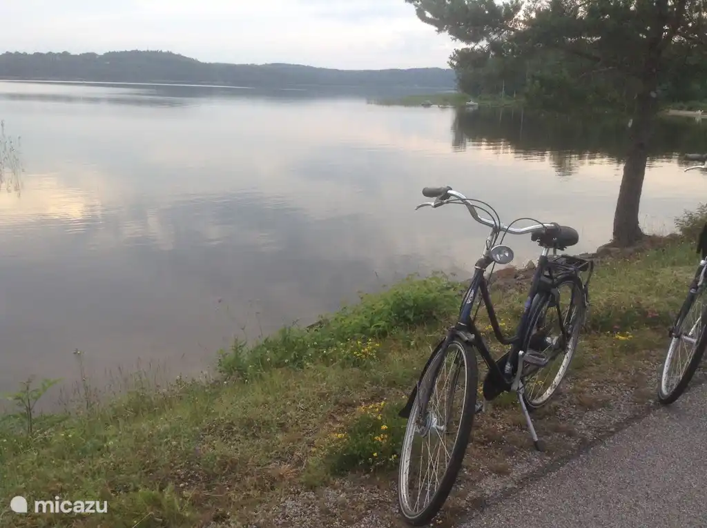 Lac Åsunden, piste cyclable vers Ulricehamn