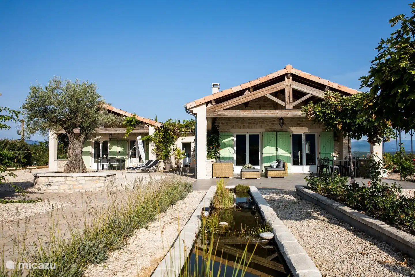 Domaine for 12 people