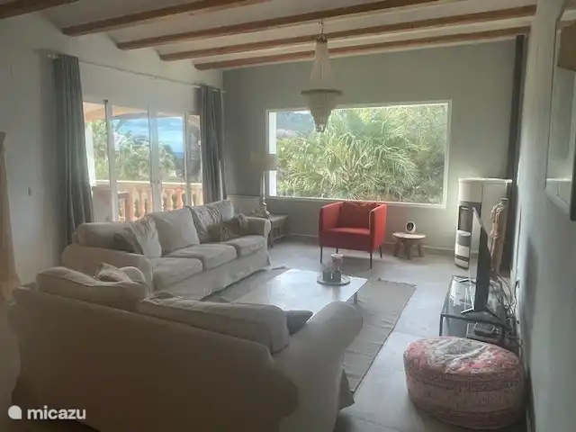 Villa Cabo Negro | Espagne, Costa Blanca, Jávea - maison de vacances Salon avec poêle à palettes, idéal pour l’hiver et le début et la fin de la saison