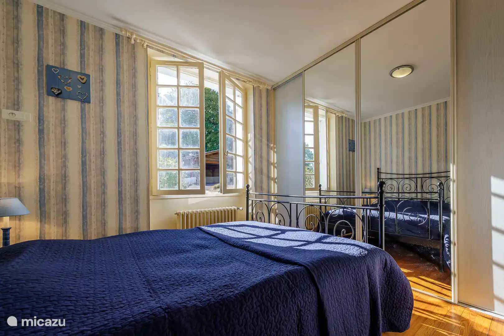 Das Schlafzimmer