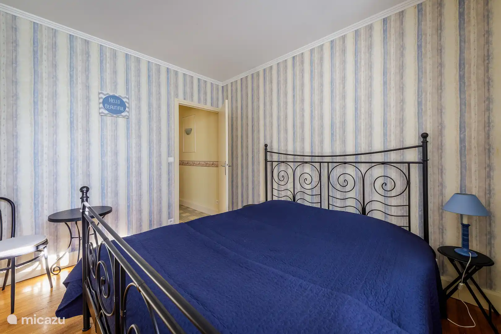 Das Schlafzimmer