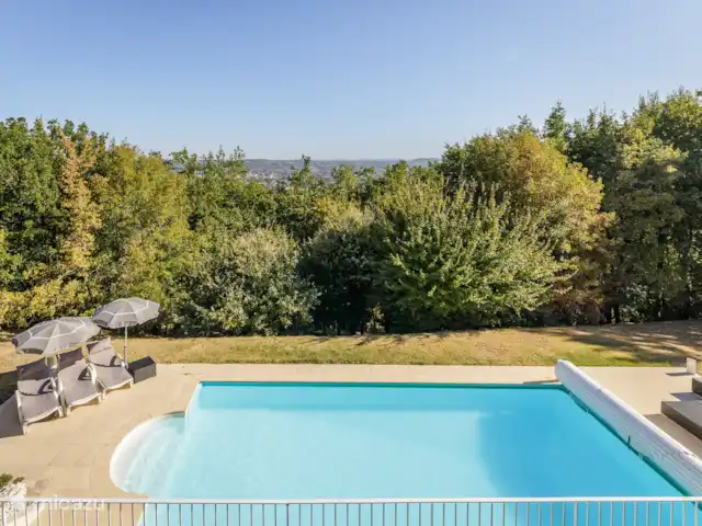 Rocaille | France, Lot-et-Garonne, Pujols - villa Piscine privée