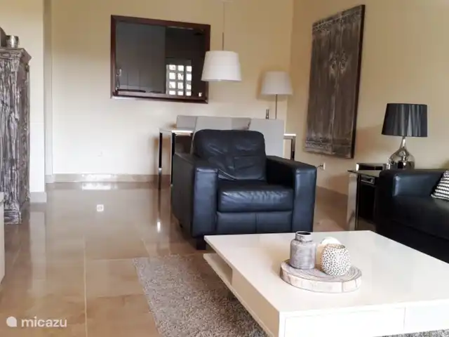 Appartement Duquesa Village huren in Spanje, Costa del Sol, Manilva - appartement Woonkamer vanaf het terras gezien