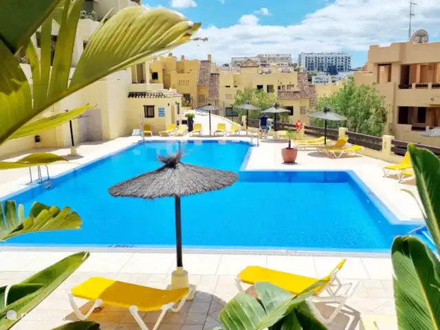 Appartement Duquesa Village huren in Spanje, Costa del Sol, Manilva - appartement Het zwembad bij de ingang van Duquesa Village bij blok 16