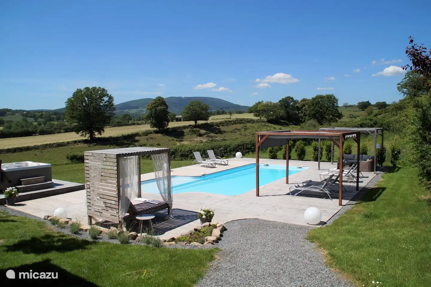 Ferienhaus Gites Le Lait In La Comelle Saone Et Loire Frankreich Mieten Micazu