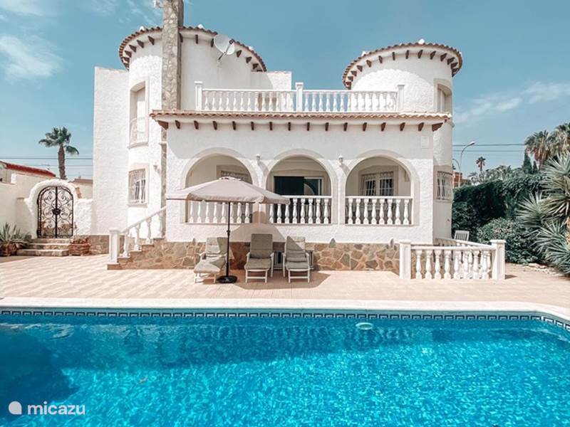  Vakantiehuis Spanje - De Mooiste Huizen  thumbnail