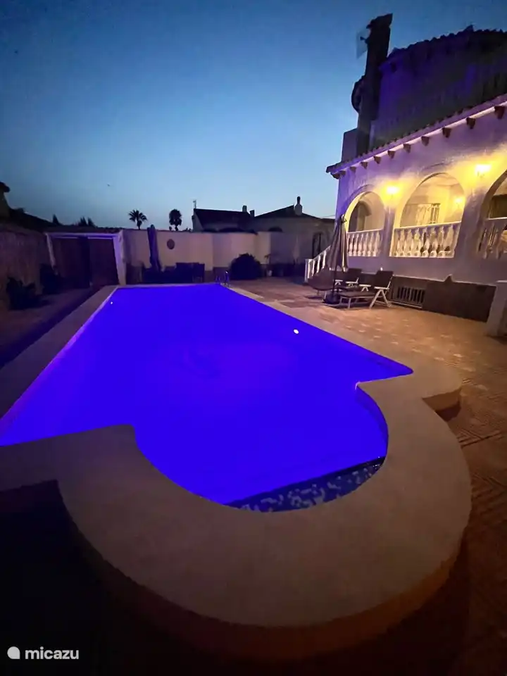 Iluminación nocturna atmosférica