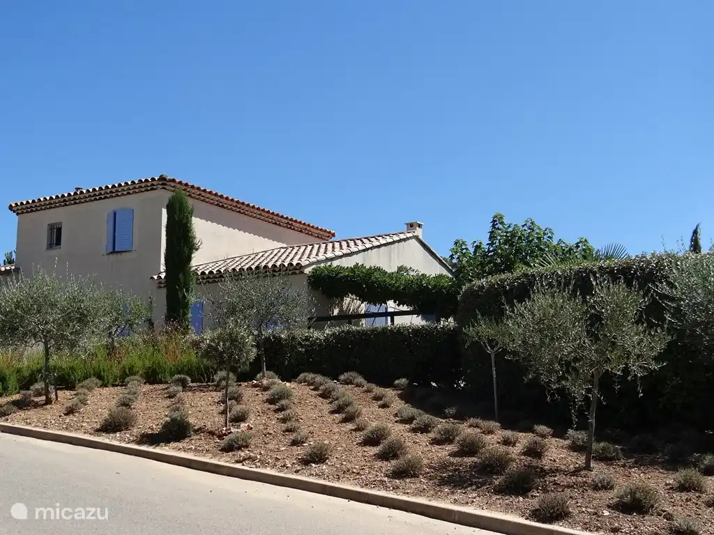 Jardin du Golf 44 mit Pool in Frankreich, Var, Nans-les-Pins - Villa