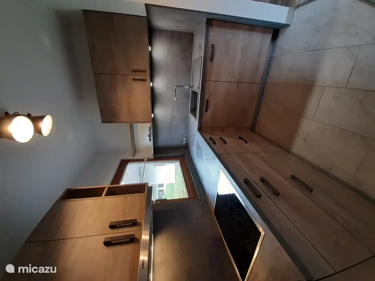 voll ausgestattete Küche mit allen Annehmlichkeiten