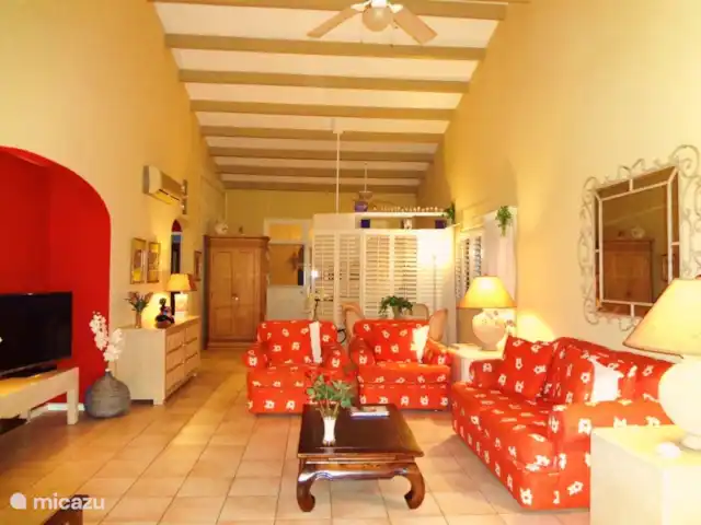 Dushipalm en Curazao, Curazao Centro, Piscadera - apartamento Sala de estar desde el balcón delantero
