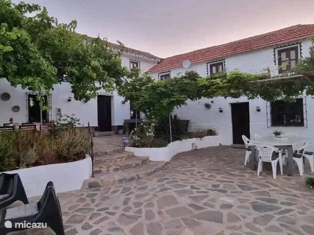 Hacienda la Suerte | Espagne, Andalousie, Villanueva de Tapia - ferme
