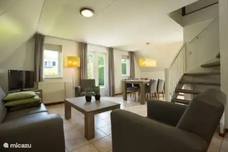 Vakantiehuis Nederland, Limburg, Plasmolen - vakantiehuis Riethorsterweg 6-persoons bungalow