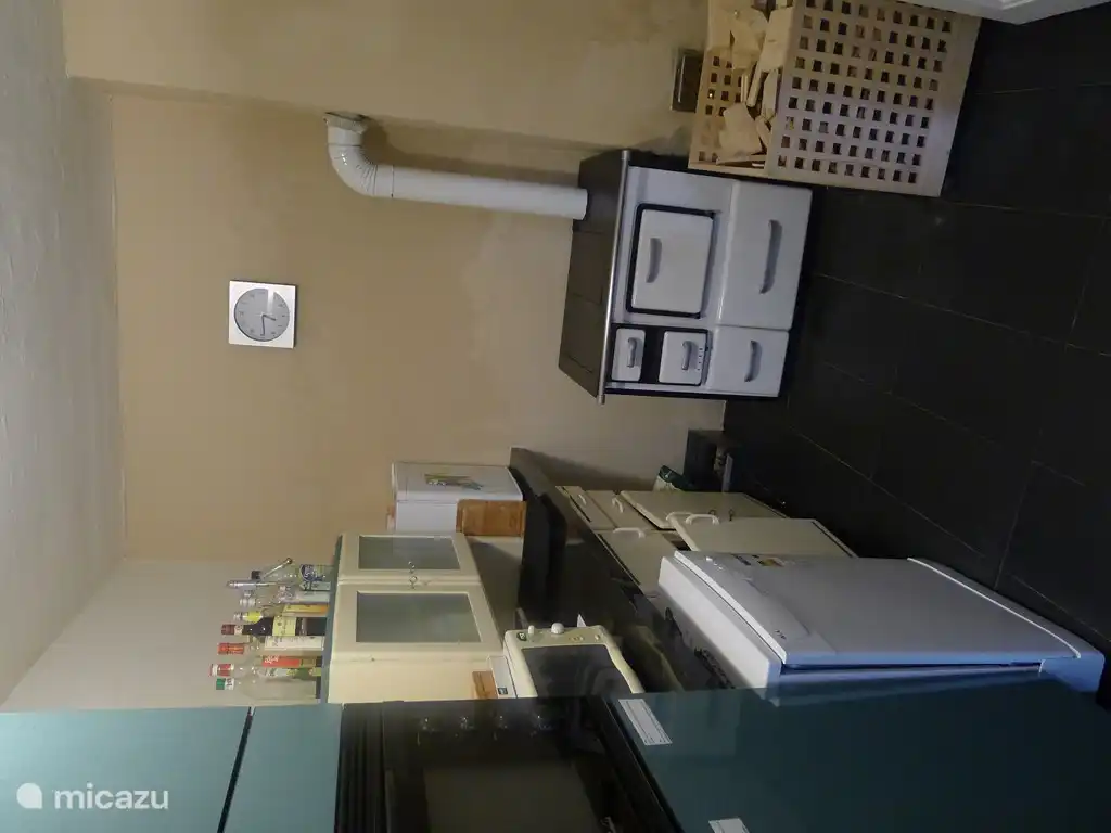 Keuken (nu met vriezer)