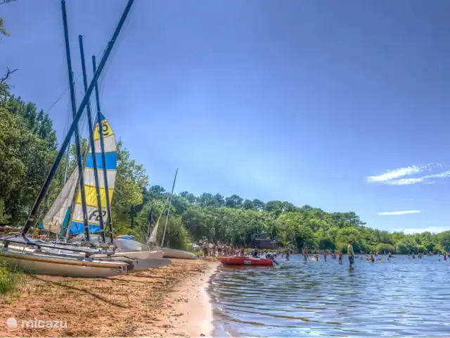 La Maison Aquitania en Francia, Landas, Vielle-Saint-Girons - villa Playa preciosa y perfecta para niños en el lago León.