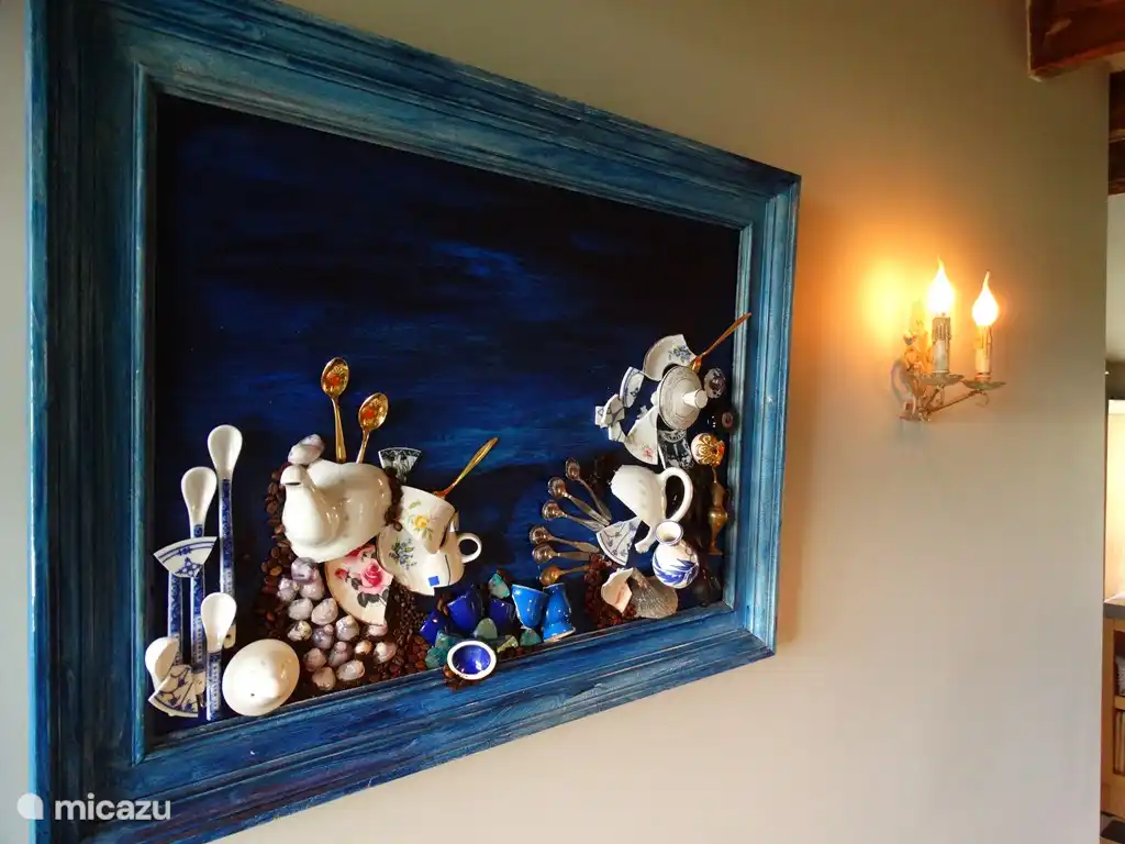 Cette belle cuisine tableau décore la cuisine.