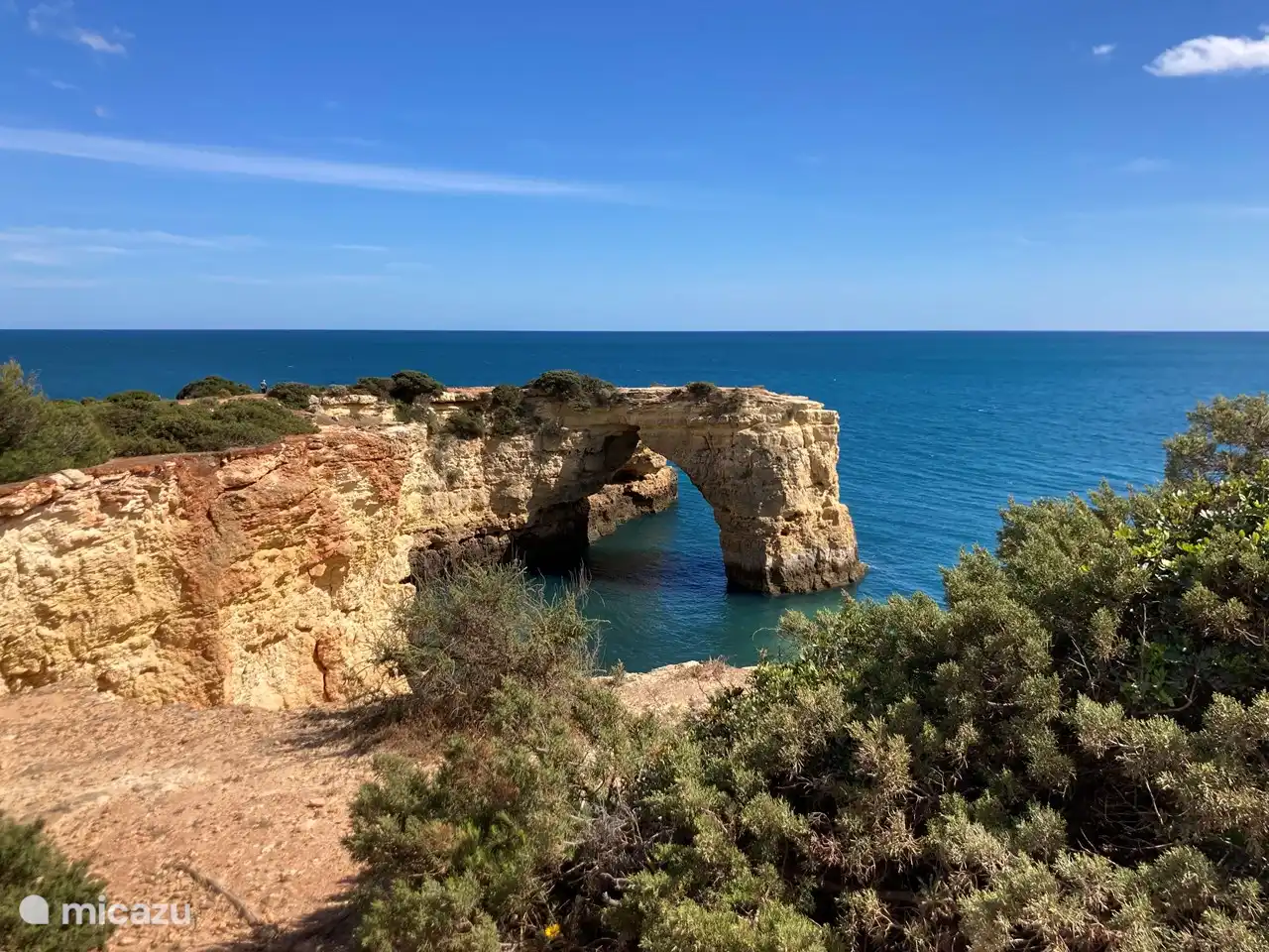 Belles plages à proximité avec des possibilités de randonnées uniques.