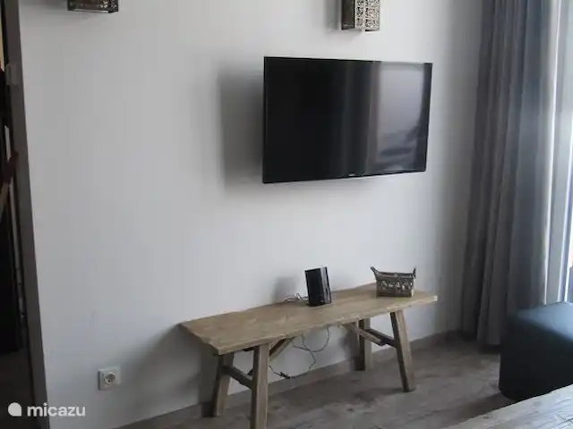 Aineckblick TOP 14 | Autriche, Salzburgerland, Sankt Margarethen im Lungau - appartement Chaque appartement dispose d'une télévision. Le Wi-Fi est également disponible !