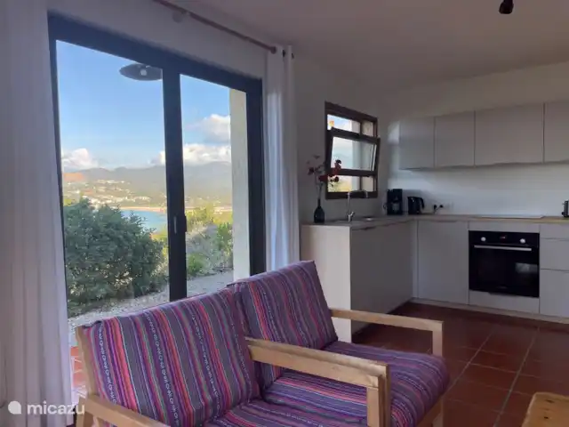 casa vacacional en Francia, Córcega, Calcatoggio – Villa Arbousier Calcatoggio cocina abierta