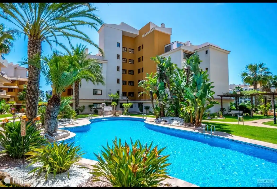 Costa Punta Prima in Spain, Costa Blanca, Punta Prima - Apartment
