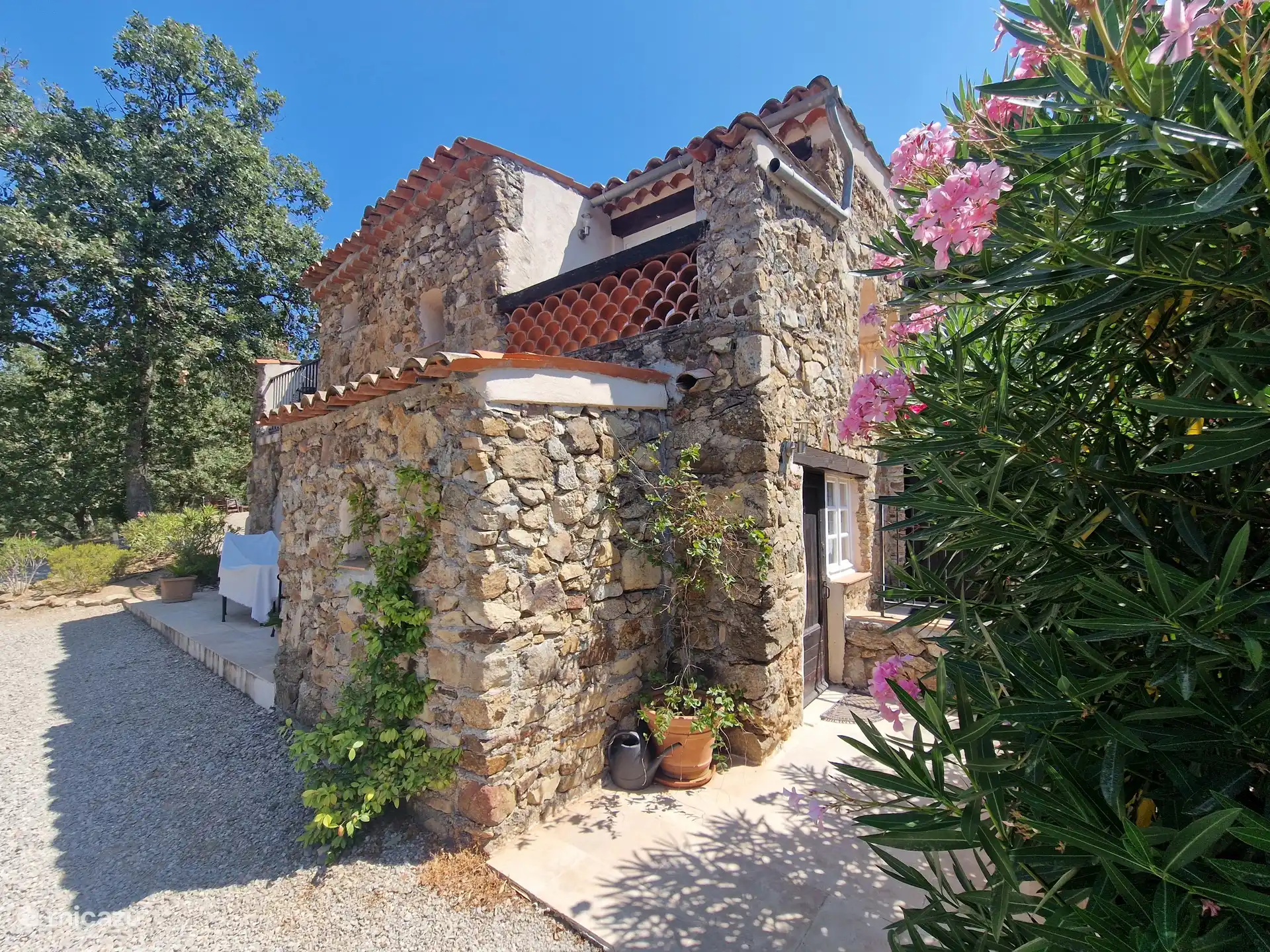 Entrada casa 3 le Vernet