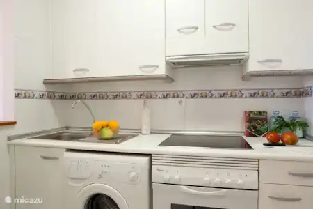 Vakantiehuis Spanje, Costa del Sol, Mijas Costa appartement Comfortable apartment Mijas Costa Keuken