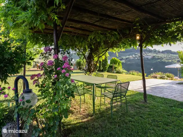 Cala Sabina Tarano | Italie, Le Latium, Tarano - maison de vacances pergola