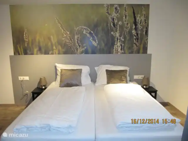 Aineckblick TOP 15 | Autriche, Salzburgerland, Sankt Margarethen im Lungau - maison de vacances Lits assortis dans la luxueuse chambre double avec douche.
