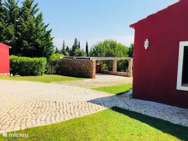 Quinta Vermelha | Portugal, Algarve, Benagil - finca carport