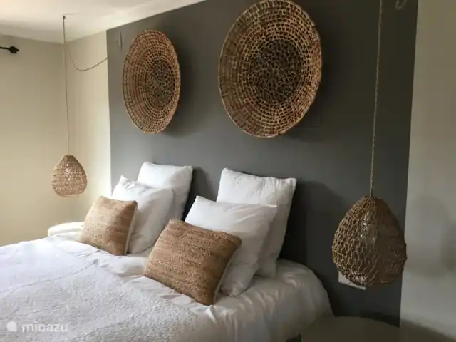 Boutique Finca Jasmin I | Espagne, Costa Blanca, Benissa - finca La grande chambre à l'étage avec sommier double.