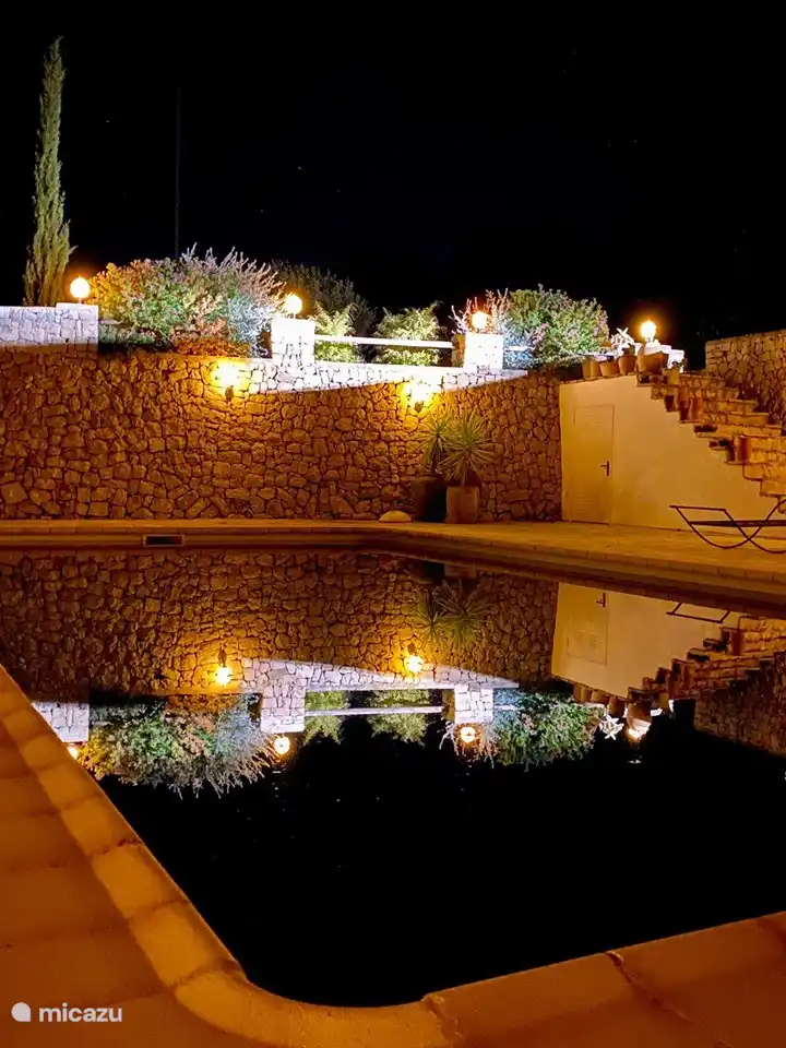 Finca Jasmin al anochecer...