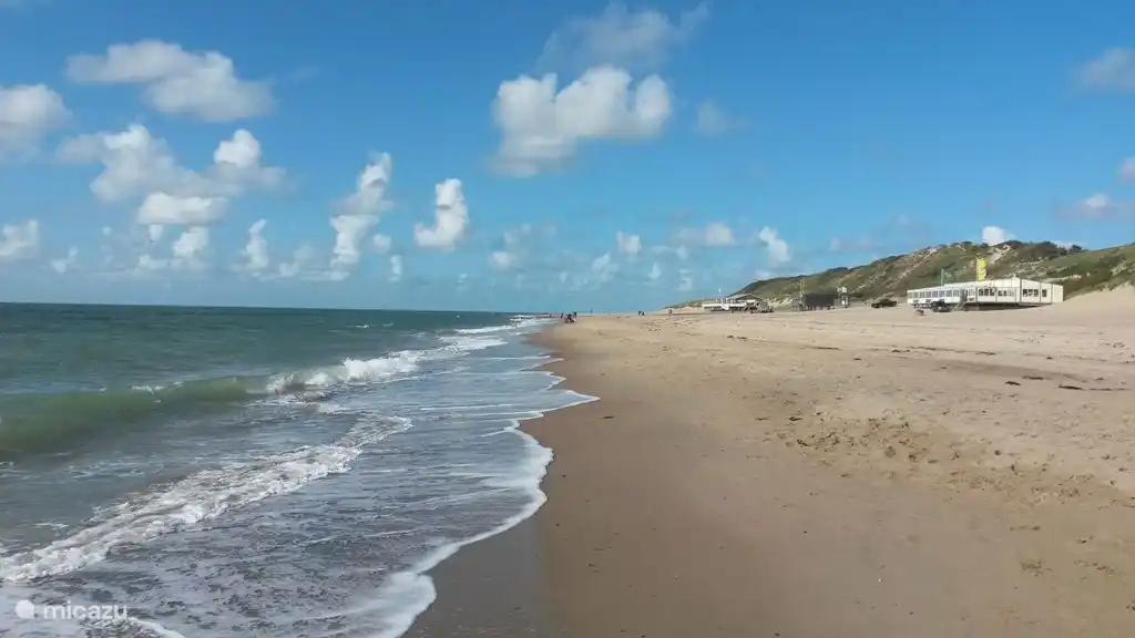 The beach at the roundabout.