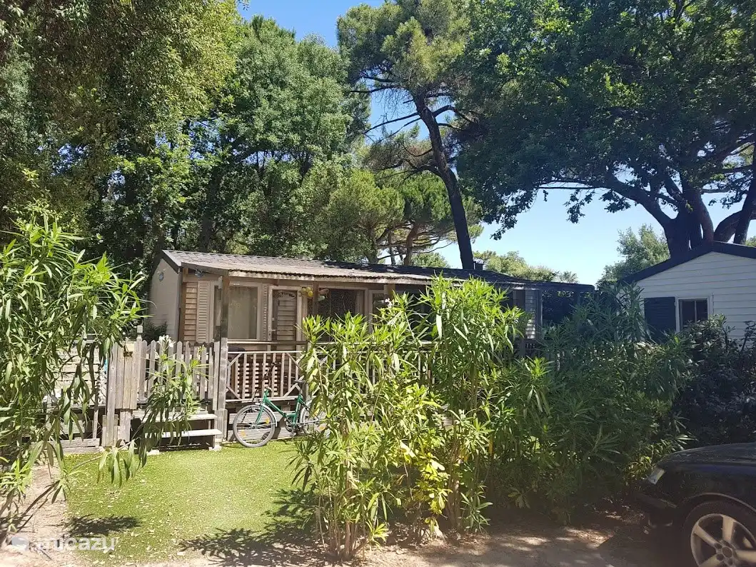 mobil home / caravana en Provenza-Alpes-Costa Azul, Francia – Casa móvil Pampelonne en la playa