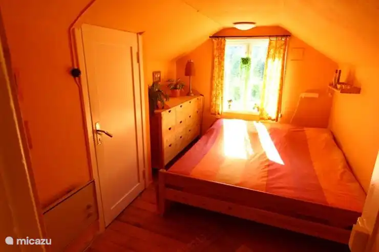 Bedroom 2, 1st floor.