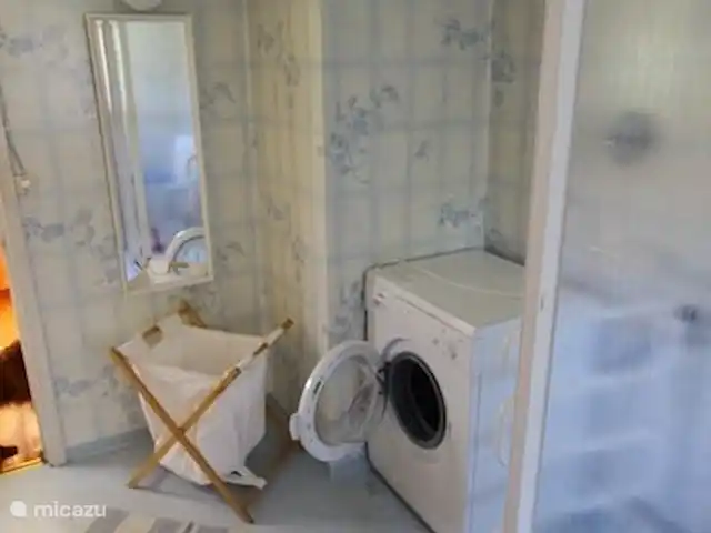 vakantiehuis huren in Zweden, Småland, Vägla (tussen Markaryd en Hallaryd) – Ellefors Badkamer, begane grond