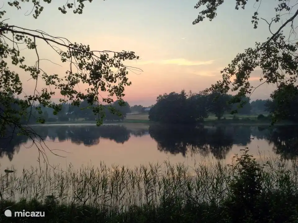 Evening bike tour in the area of Lake Vägla.