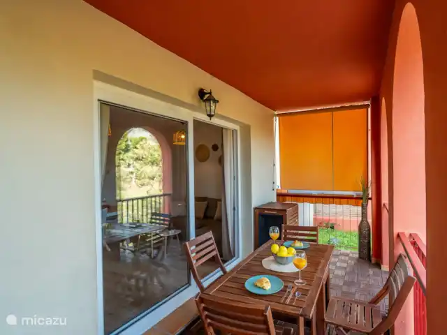 Casa Vela en España, Costa del Sol, Benalmádena - apartamento Terraza privada.