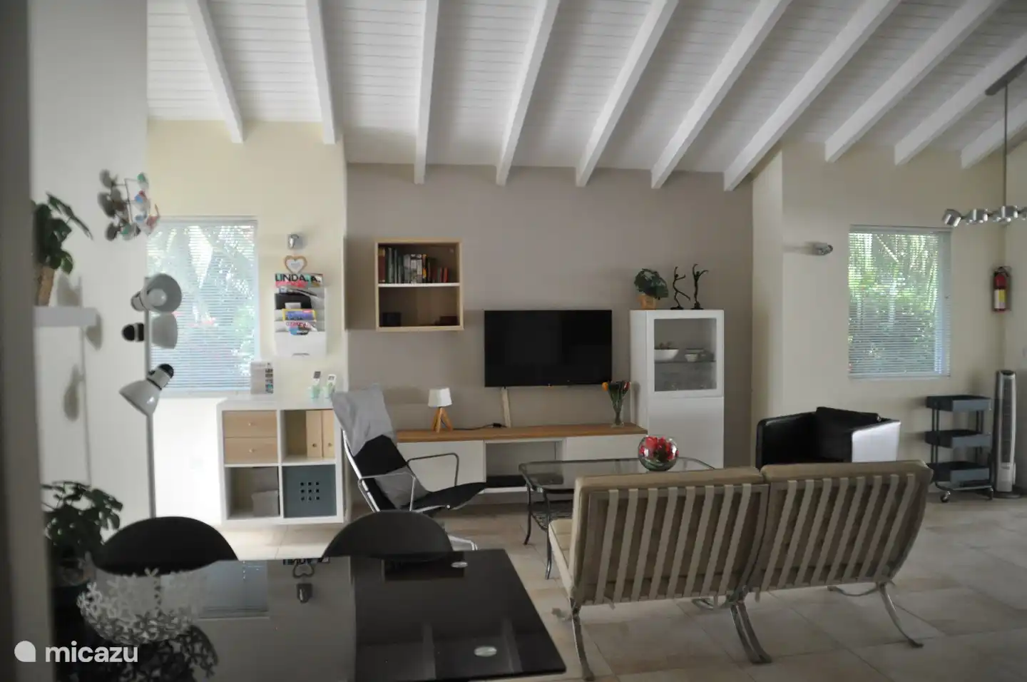 Sitting area with smart TV and air conditioning
