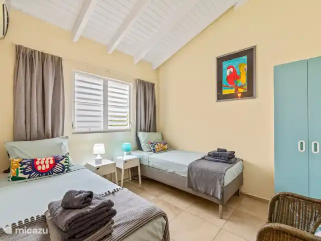 Location de Vacances Curaçao, Banda Ariba (est), Jan Thiel, villa - Kas di mi sono Chambre 3 avec deux lits simples et climatisation