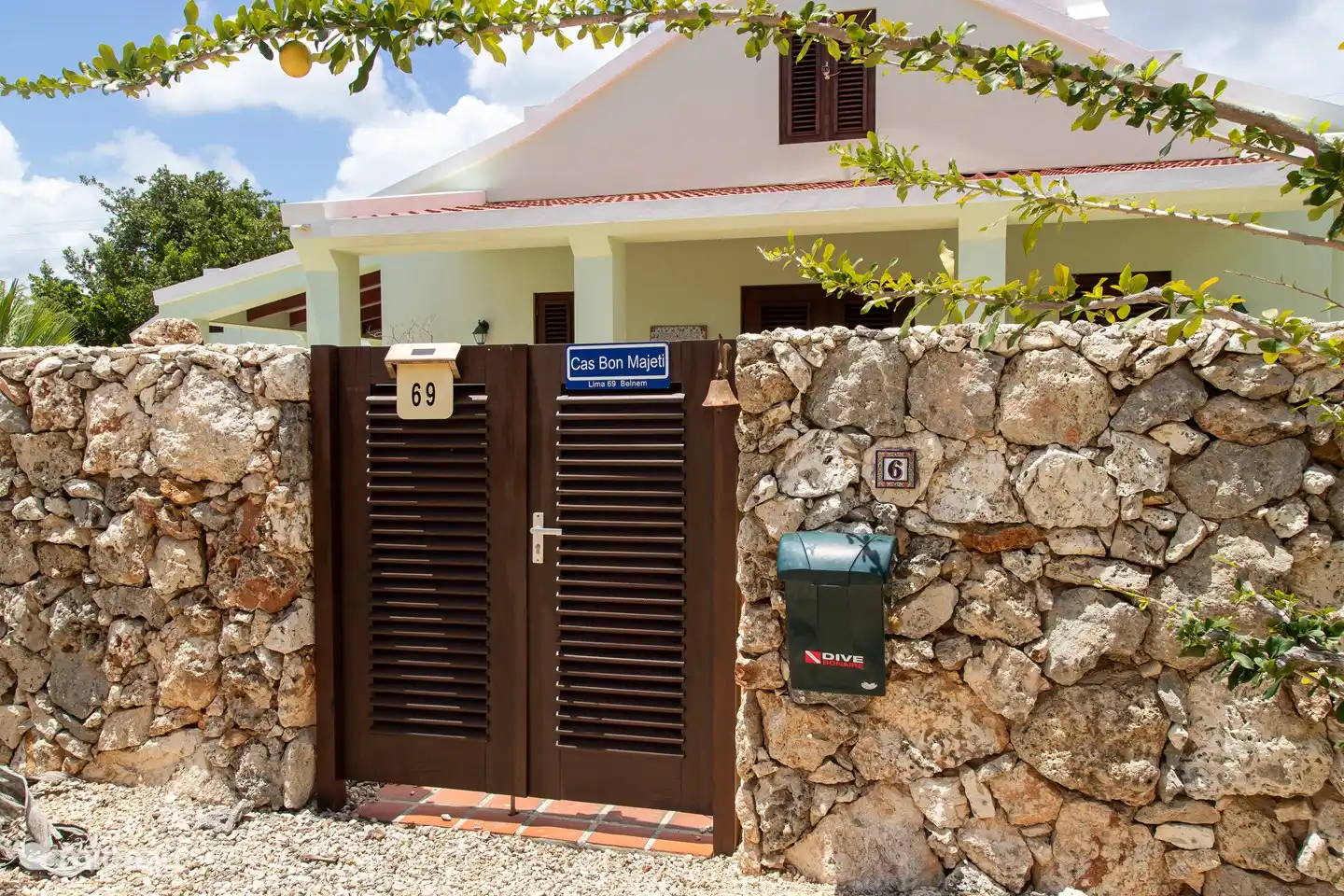 You will soon feel at home in our villa!