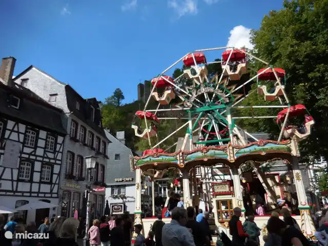 Osterglocken, maison de vacances Eifel | Belgique, Ardennes, Butgenbach - maison de vacances Foire nostalgique de septembre à Monschau