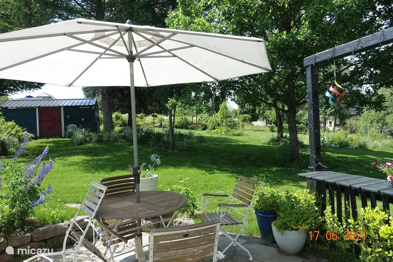 enjoy the terrace of the garden and each other