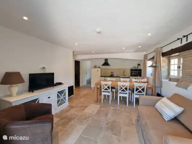 Hameau des Claudins n°12 Baggari | France, Côte d'Azur, Le Plan-de-la-Tour - maison de vacances Salon avec canapé-lit et TV