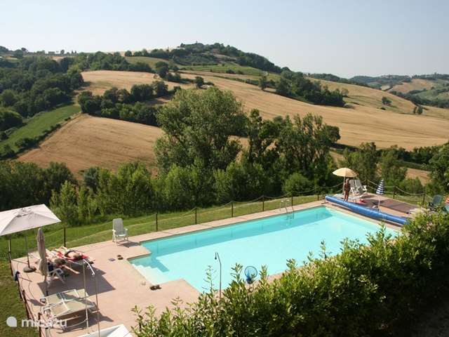 Maison de Vacances Italie, Marche, Orciano di Pesaro - appartement Agritourisme Country House Montesoffio