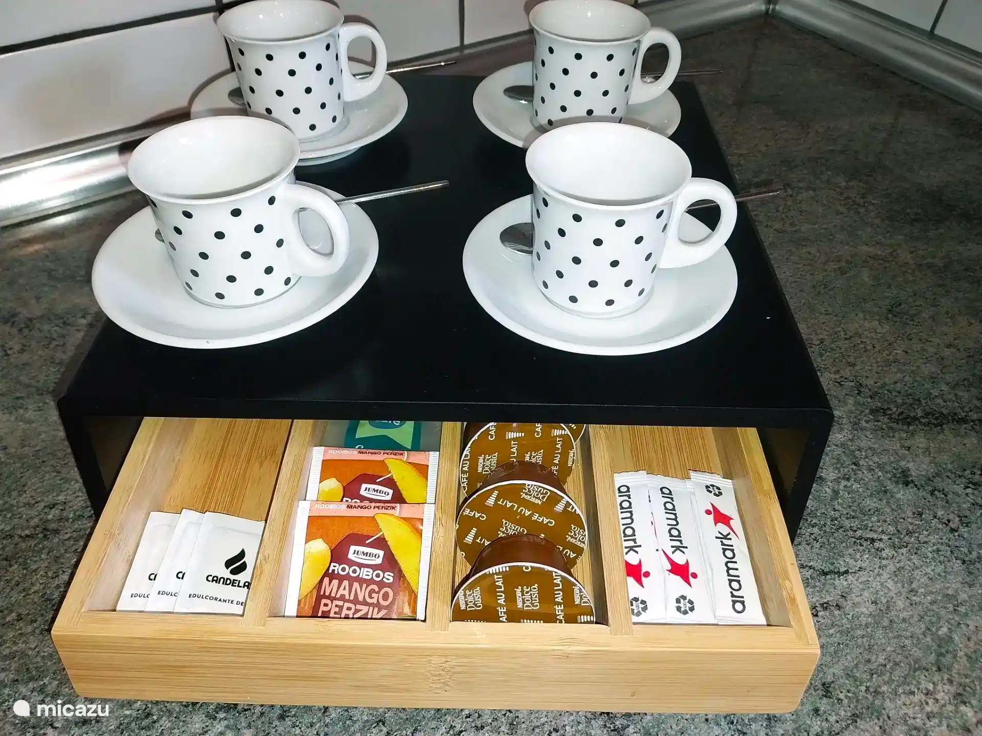 Sie können wählen: Dolce Gusto, Melitta oder einen starken Espresso-Kaffee.