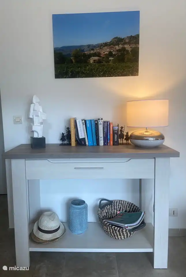 Kommode im Erdgeschoss