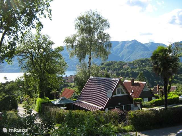 Holiday home in Italy, Lake Maggiore, Luino - bungalow Villagio Inglese D09