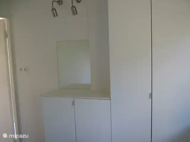 Villagio Néerlandais D09 | Italie, Lacs italiens , Brezzo di Bedero - bungalow Placards dans la chambre double du rez-de-chaussée
